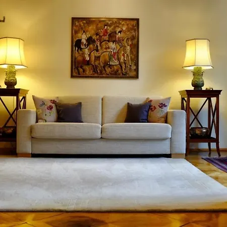 Altbauapartment Am Stadtpark Mit Uhrturmblick Lejlighed Graz