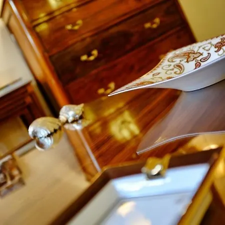 Altbauapartment Am Stadtpark Mit Uhrturmblick Lägenhet Graz