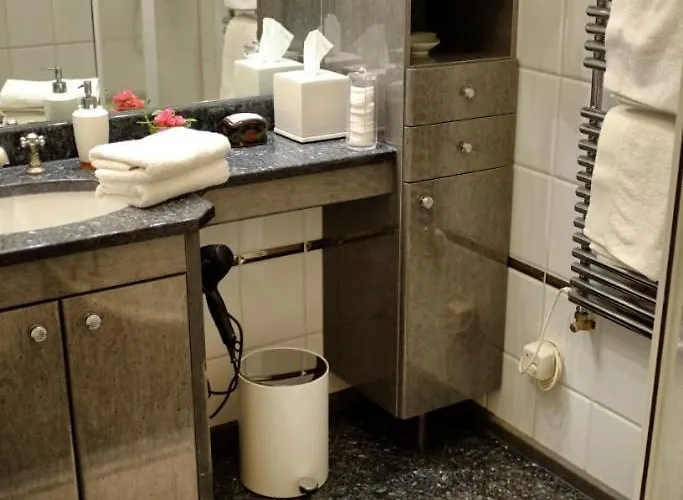 Apartamento Altbauapartment Am Stadtpark Mit Uhrturmblick Graz