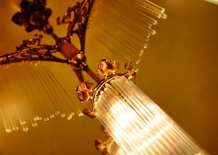 شقة Altbauapartment Am Stadtpark Mit Uhrturmblick